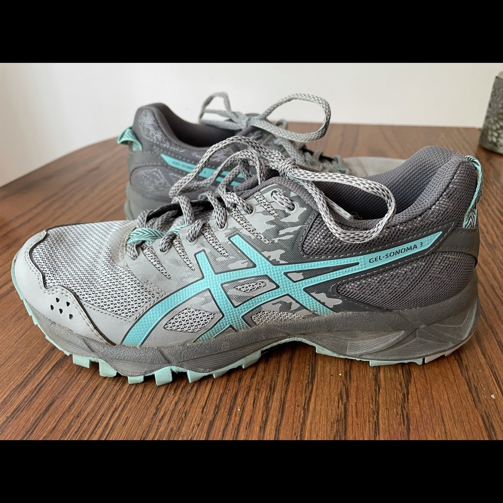 Asics Gel Sonoma 3 trail shoes size 7